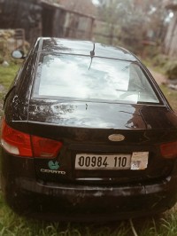 سيارات-kia-cerato-2010-بورقيقة-تيبازة-الجزائر