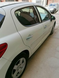 سيارات-peugeot-207-2012-الخروب-قسنطينة-الجزائر