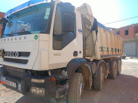 camion-lveco-84-2012-bordj-bou-arreridj-algerie