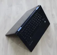 HP Elite Dragonfly (i7-8th 16g 256g ssd 13.3 pouce Tactil 360)