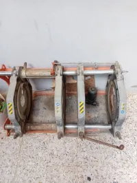 Machine a souder bout a bout pehd