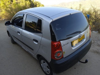 voitures-kia-picanto-2011-larhat-tipaza-algerie