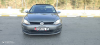 moyenne-berline-volkswagen-golf-7-2014-cup-constantine-algerie