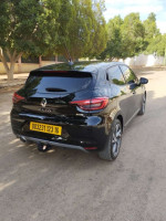 voitures-renault-clio-5-2023-rs-line-chlef-algerie