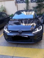 moyenne-berline-volkswagen-golf-7-2018-r-line-blida-algerie