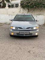 voitures-renault-laguna-1-1995-mila-algerie