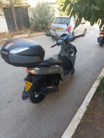 motos-et-scooters-sym-st-200-2024-el-achour-alger-algerie