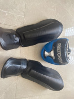 articles-de-sport-protege-tibia-venum-kick-boxing-casque-pretorian-ain-benian-alger-algerie