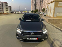 voitures-volkswagen-t-roc-2022-150-batna-algerie