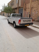 voitures-toyota-hilux-2009-boughezoul-medea-algerie