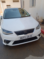 voitures-seat-ibiza-2018-high-facelift-saharidj-bouira-algerie