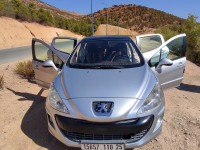 voitures-peugeot-308-2010-algerie