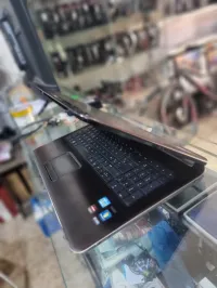 HP Pavilion dv7-i7 2eme -256gb-8go-amd radeon 6700m 17pouces