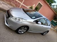 citadine-peugeot-208-2015-style-sidi-ali-benyoub-bel-abbes-algerie