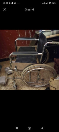 materiel-medical-chaise-roulante-oran-algerie