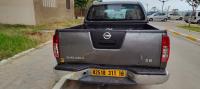 السيارات-النفعية-nissan-navara-2011-elegance-4x4-بئر-خادم-الجزائر