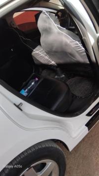 سيارات-peugeot-207-2008-premium-الشلف-الجزائر
