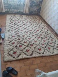 Vend de beaux tapis de sol.