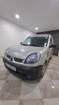 سيارات-renault-kangoo-2005-عين-البيضاء-أم-البواقي-الجزائر