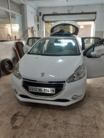 voitures-peugeot-208-2014-allure-setif-algerie