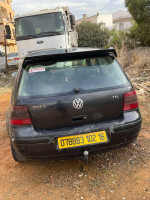 voitures-volkswagen-golf-4-2002-draria-alger-algerie