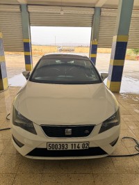 سيارات-seat-leon-2014-صبحة-الشلف-الجزائر
