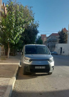 utilitaire-fiat-doblo-2023-setif-algerie