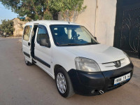 voitures-peugeot-partner-2010-ain-defla-algerie