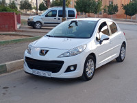 voitures-peugeot-207-2013-tlemcen-algerie