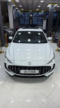 MG MG5 2025 Tout options