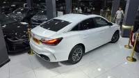 MG MG5 2025 Tout options
