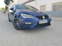 سيارات-seat-leon-2018-fr-عين-البيضاء-أم-البواقي-الجزائر