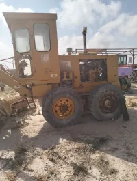 Komatsu NIVELEUSE 1985