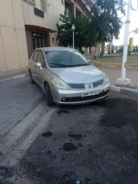 Nissan Tiida 5 portes 2007 Tiida 5 portes