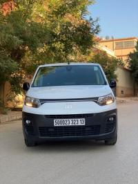 السيارات-النفعية-fiat-doblo-2023-تلمسان-الجزائر