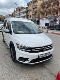 سيارات-volkswagen-caddy-2017-altrack-سوق-أهراس-الجزائر