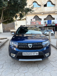 voitures-dacia-sandero-2017-stepway-khemis-el-khechna-boumerdes-algerie