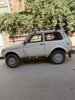 voitures-lada-niva-1988-ain-bessem-bouira-algerie