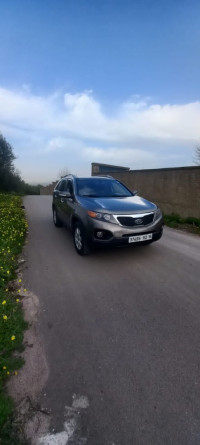 voitures-kia-sorento-2012-tizi-ouzou-algerie