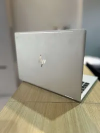 HP EliteBook X360 16RAM/256ROM G2  / I5 7eme Gen BON ÉTAT ( ÉCRAN TACTILE) À VENDRE