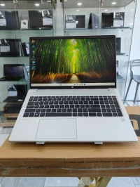 HP PROBOOK 455 G10 AMD Ryzen 7 7735U( i7 13em) RAM 16 GB 512SSD écran 15.6FHD JAMAIS UTILISÉ
