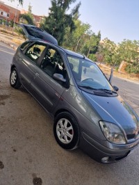 سيارات-renault-scenic-2000-تيارت-الجزائر