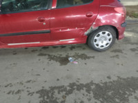 voitures-peugeot-206-2006-la-toutes-reghaia-alger-algerie