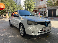 citadine-renault-clio-campus-2015-bye-bougara-blida-algerie