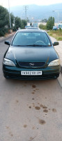 moyenne-berline-opel-astra-2001-blida-algerie