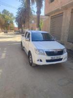 utilitaire-toyota-hilux-2015-legend-dc-4x4-bethioua-oran-algerie