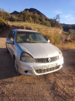 voitures-renault-clio-campus-2012-bye-gouraya-tipaza-algerie