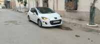 voitures-peugeot-308-2012-barika-batna-algerie