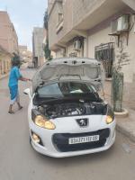 voitures-peugeot-308-2012-barika-batna-algerie