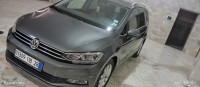 voitures-volkswagen-touran-2018-familly-setif-algerie